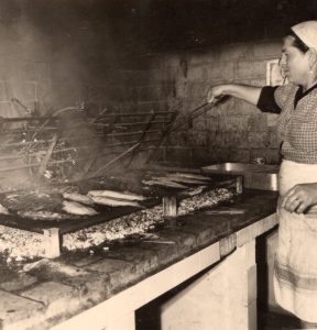 foto storica della famiglia maraldi e dello staff