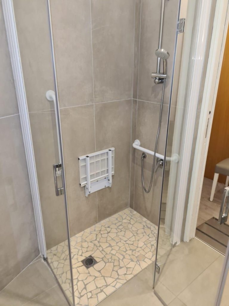 bagno e doccia completamente accessibili bagno e doccia completamente accessibili