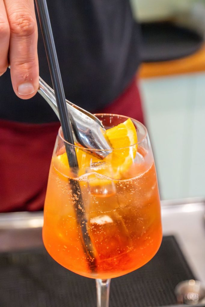 preparazione di un cocktail